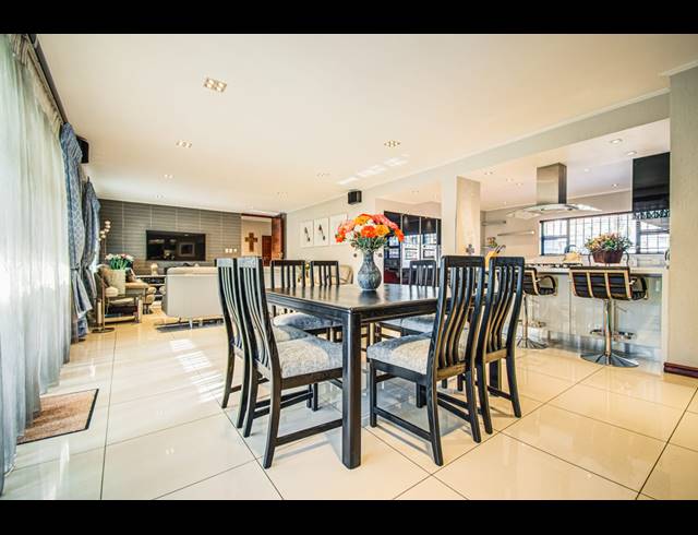 5 BEDROOM HOUSE FOR SALE IN TERENURE